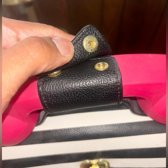 BETSEY JOHNSON Operational Black & White Retro Novelty Phone Crossbody Purse NWT - Picture 5 of 7
